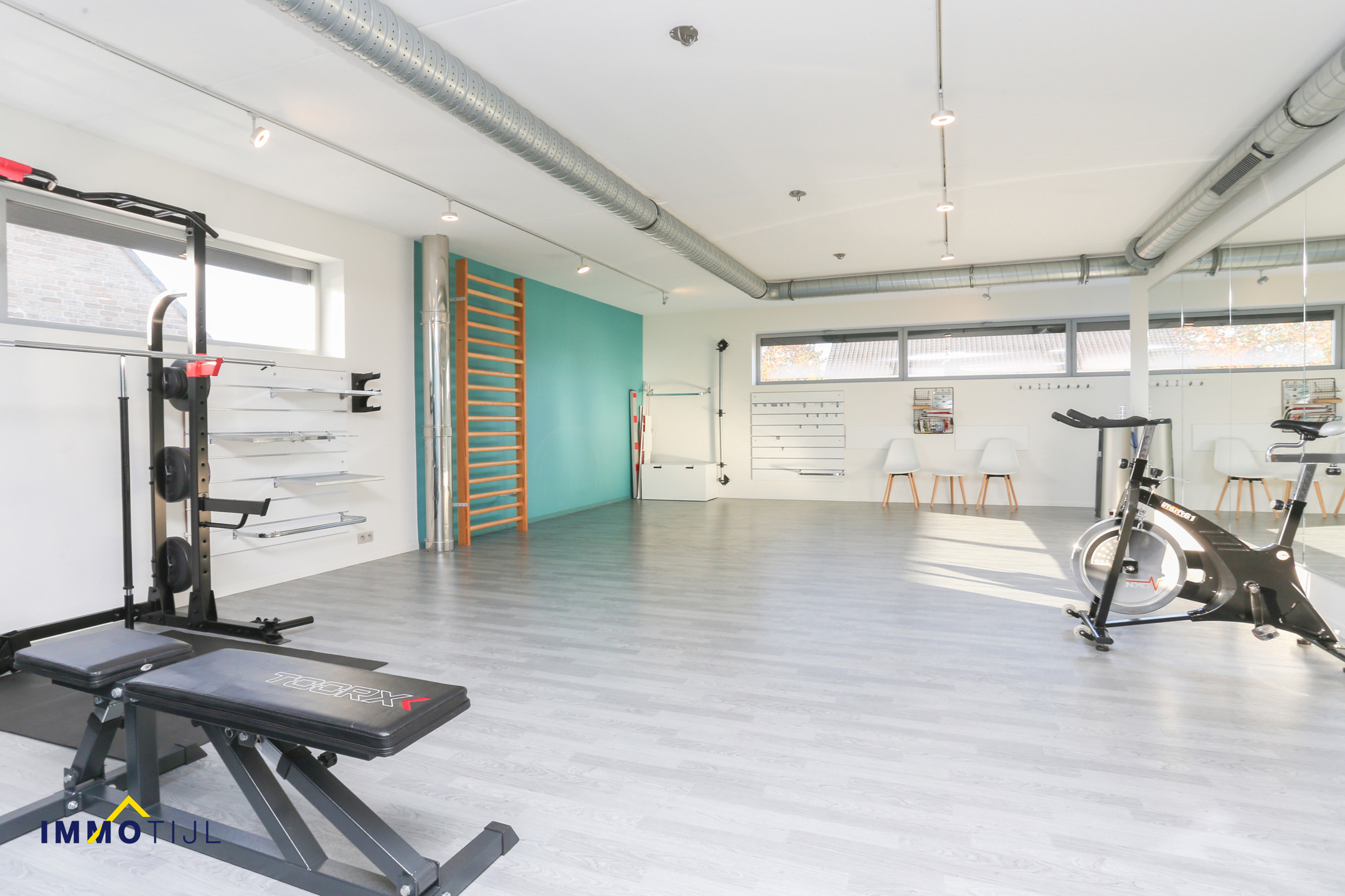 Commerciële ruimte/kantoor te huur in Hamme! - foto 3