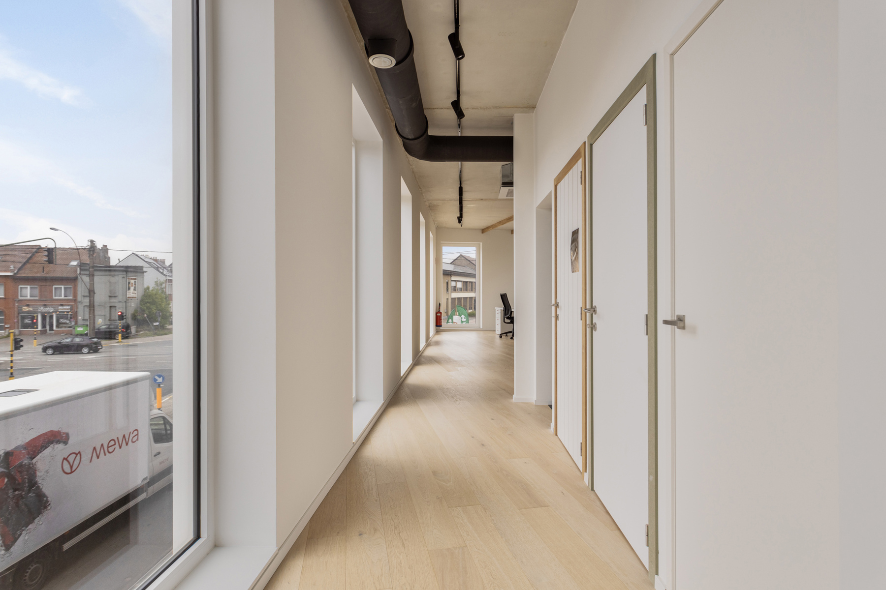 Kantoorruimte met grote zichtbaarheid (497m²) - foto 4