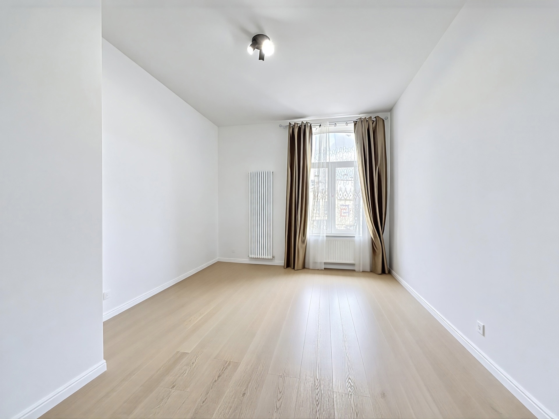 Appartement te koop in Vorst met 1 slaapkamer - foto 4