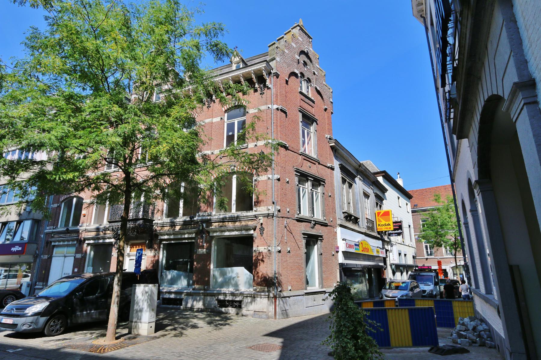 Geklasseerd gebouw centrum - veel mogelijkheden - 730 m² - foto 2