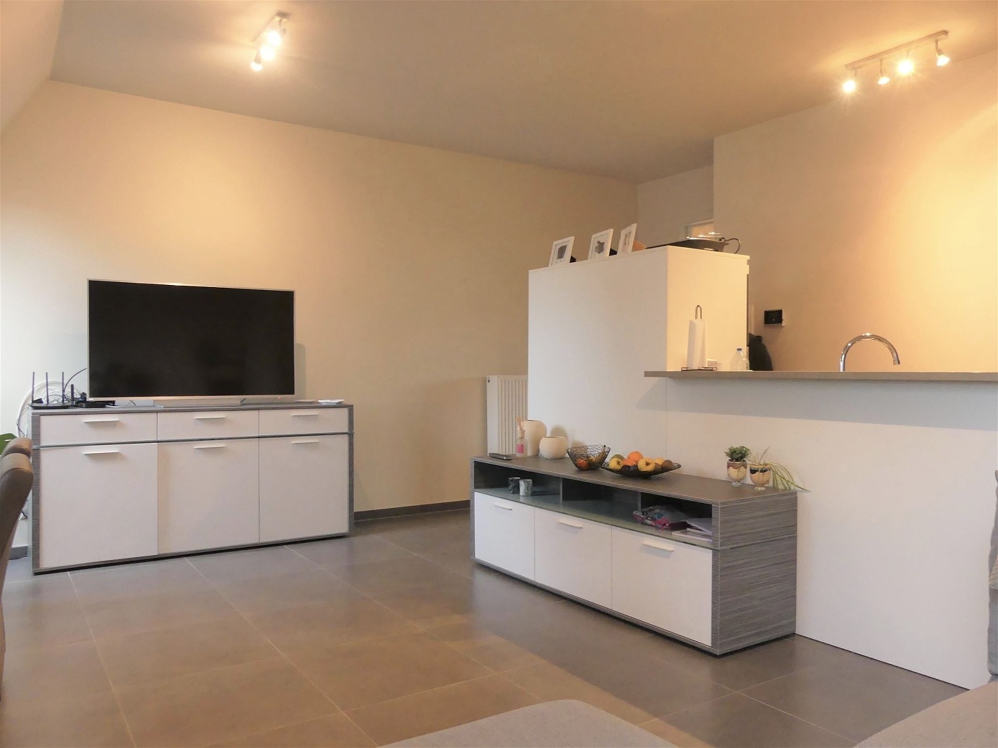 Instapklaar 3 slaapkamer appartement in het centrum - foto 4