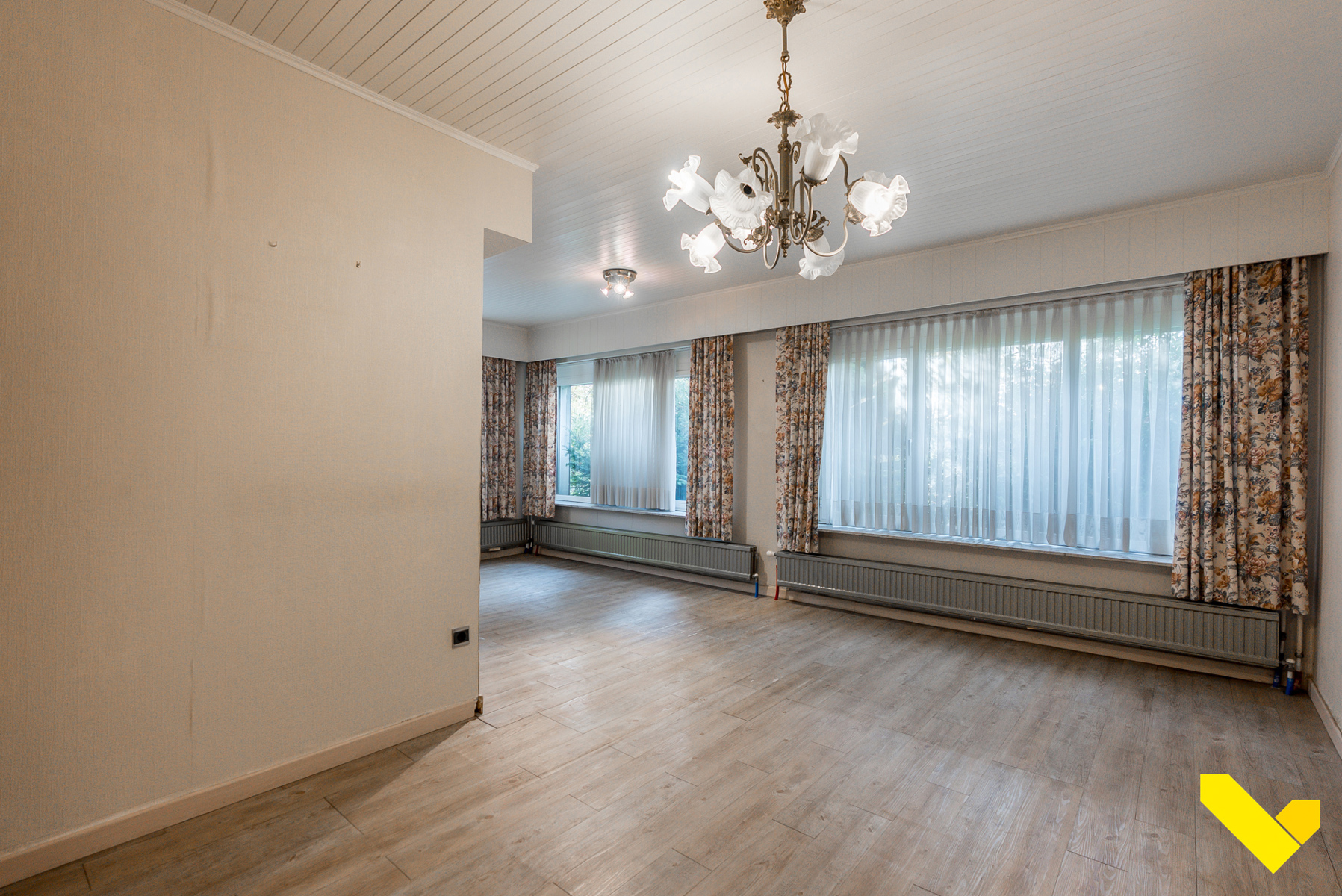 Op te frissen woning met 3 slaapkamers. - foto 3