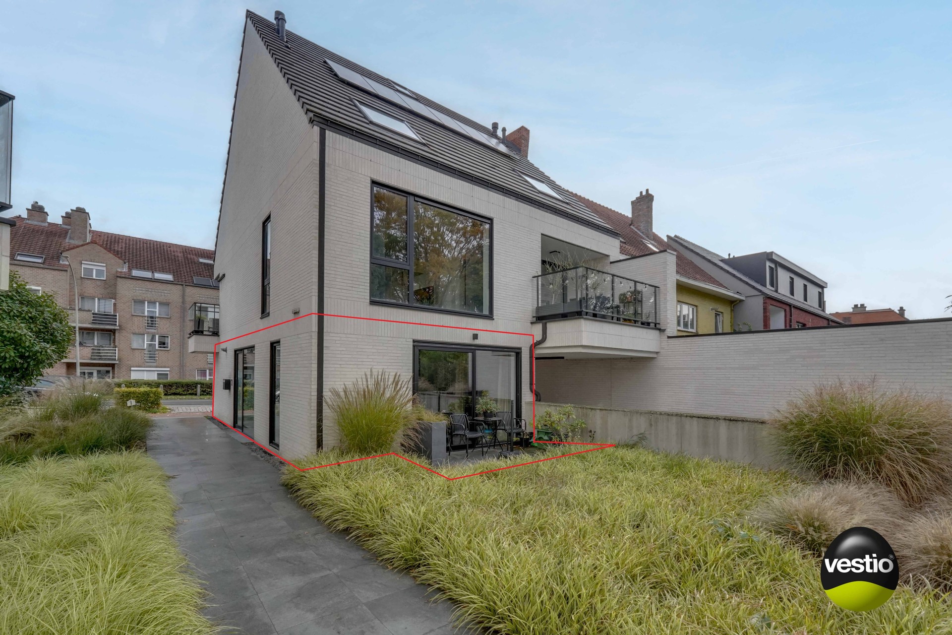 IDEAAL INVESTERINGSAPPARTEMENT MET GOED RENDEMENT - foto 1