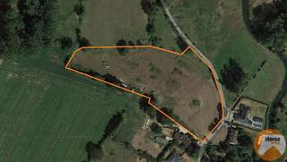 TONGEREN - Weide op +/- 1,5 haDeze weide is zeer rustig gelegen, in een doodlopende straat in Tongeren (Sluizen).Er staat een schuilstal op van +/-...