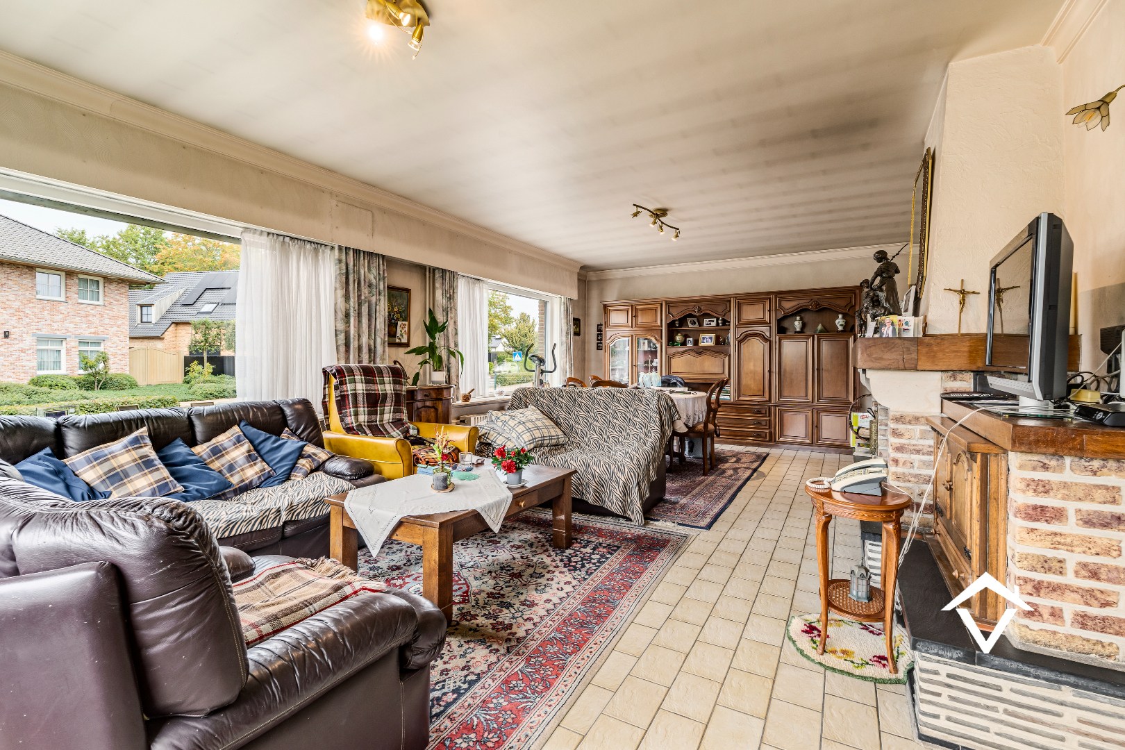 Alleenstaande woning met zuidgerichte tuin, garage en 4 slaapkamers te Ichtegem - foto 5