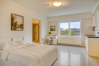 Ontdek deze aangename en praktische studentenkamer van 19,96 m² in het volledig vernieuwde studentencomplex Student Home, gelegen aan de...