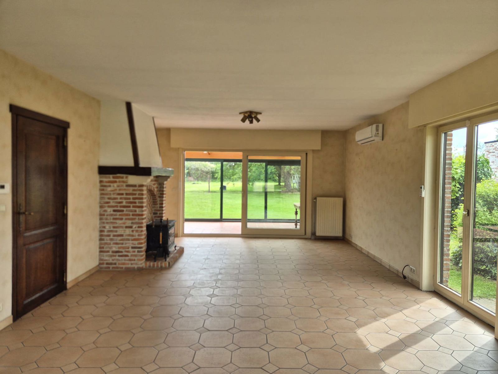 Maison à louer à Wetteren avec 3 chambres - photo 3