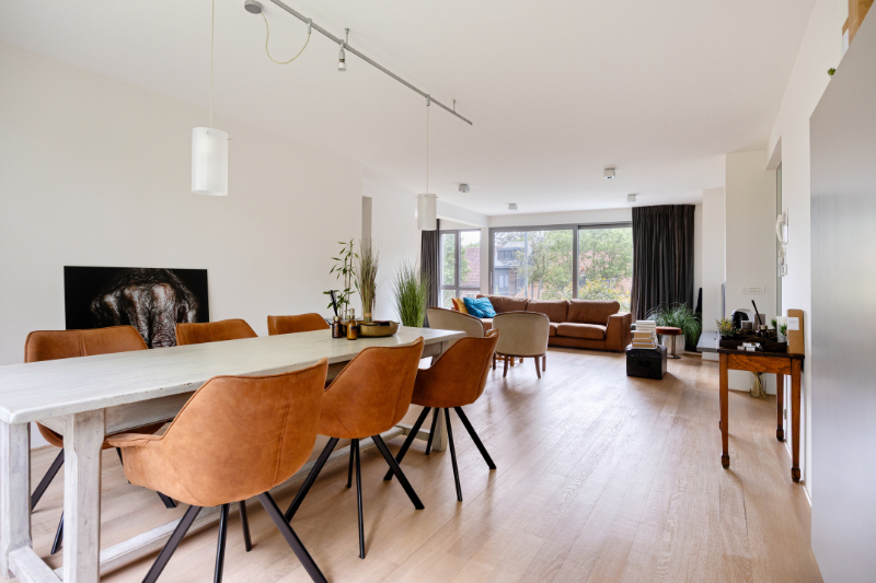 Ruim en lichtrijk appartement met 2 slaapkamers en zonneterras - photo 5