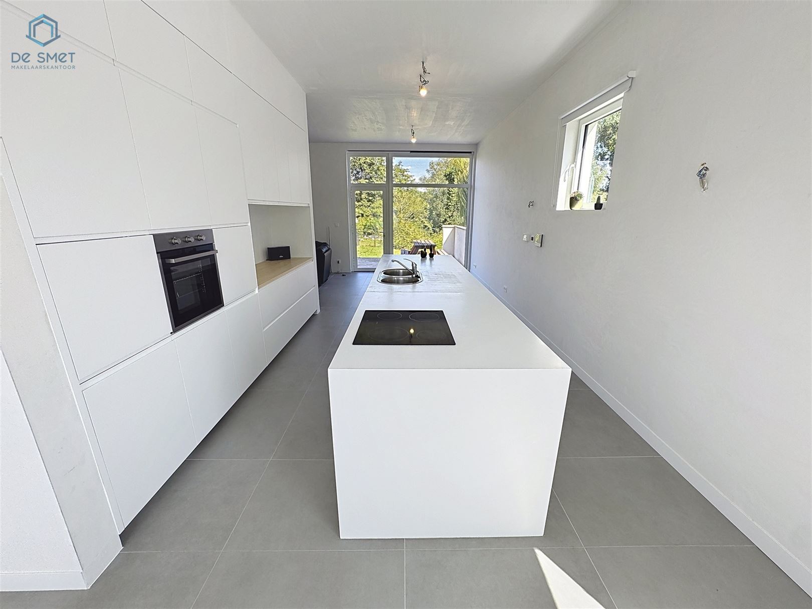 PRACHTIGE BEN-NIEUWBOUWWONING MET 3 SLPK, DRESSING, INBOUWKASTEN &amp; TUIN ZARLARDINGE - foto 5