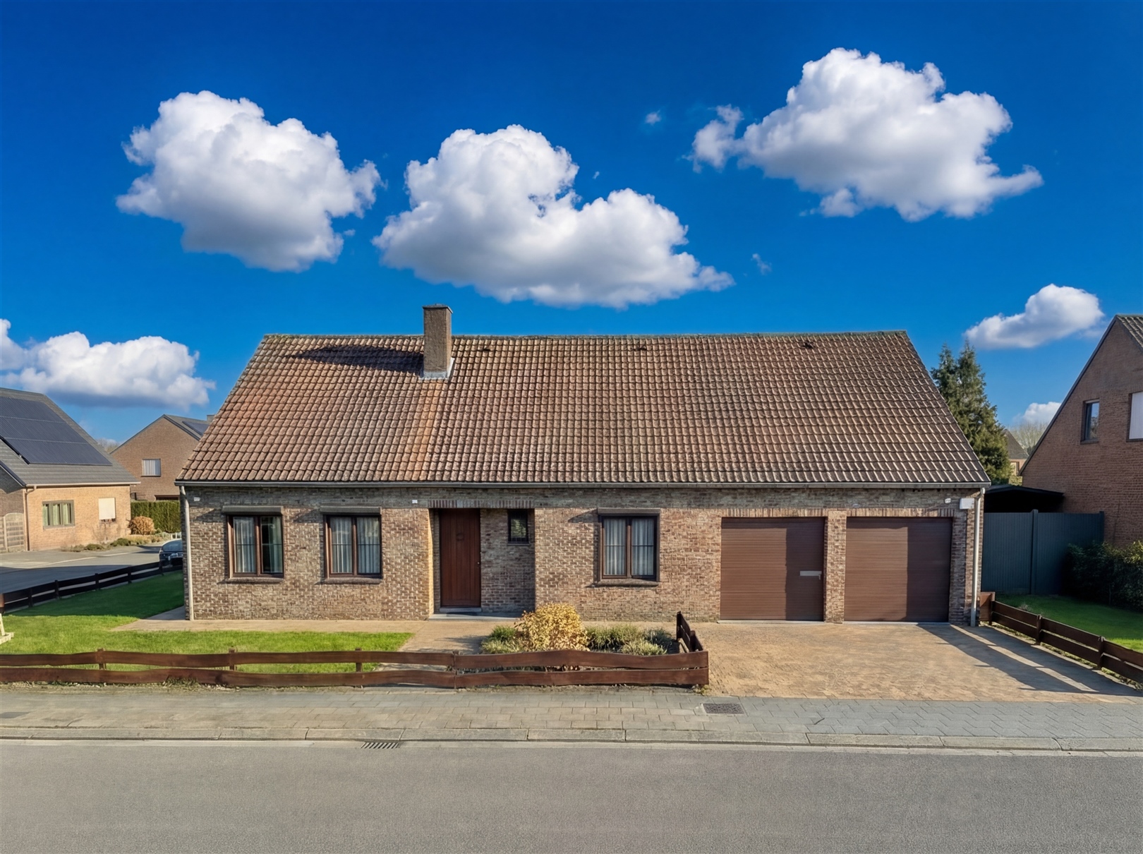 Eéngezinswoning op 5a 37ca gelegen in een rustige woonwijk! - foto 2