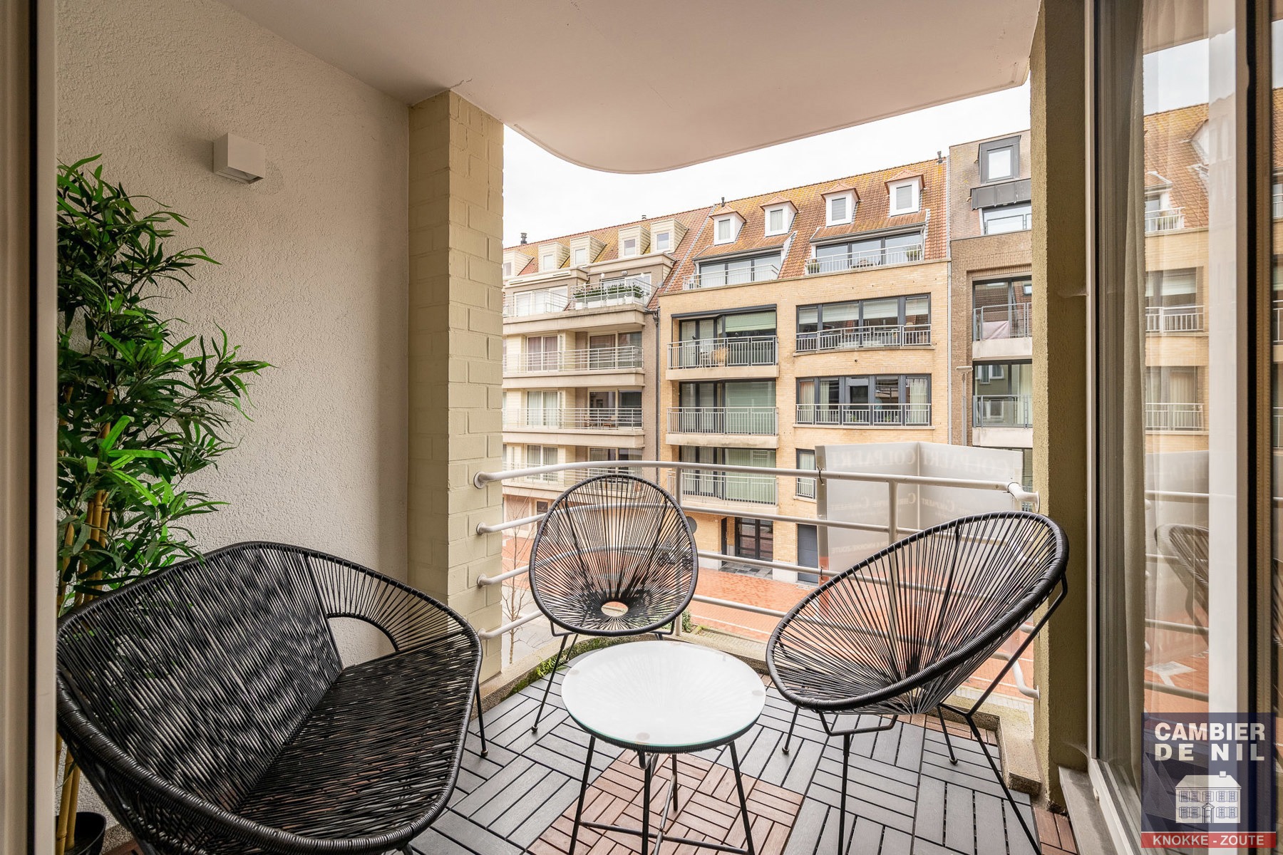 Apartment for rent in Knokke-Heist with 2 bedrooms - photo 4