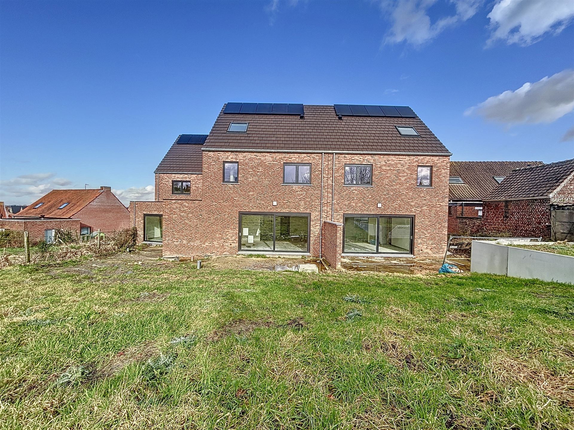 Halfopen nieuwbouwwoning - foto 4