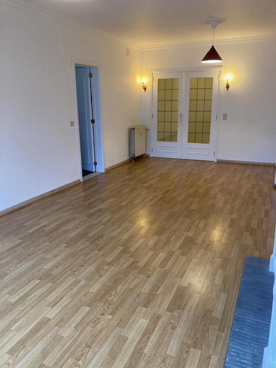 Zeer ruim appartement te huur gelegen op toplocatie - foto 4