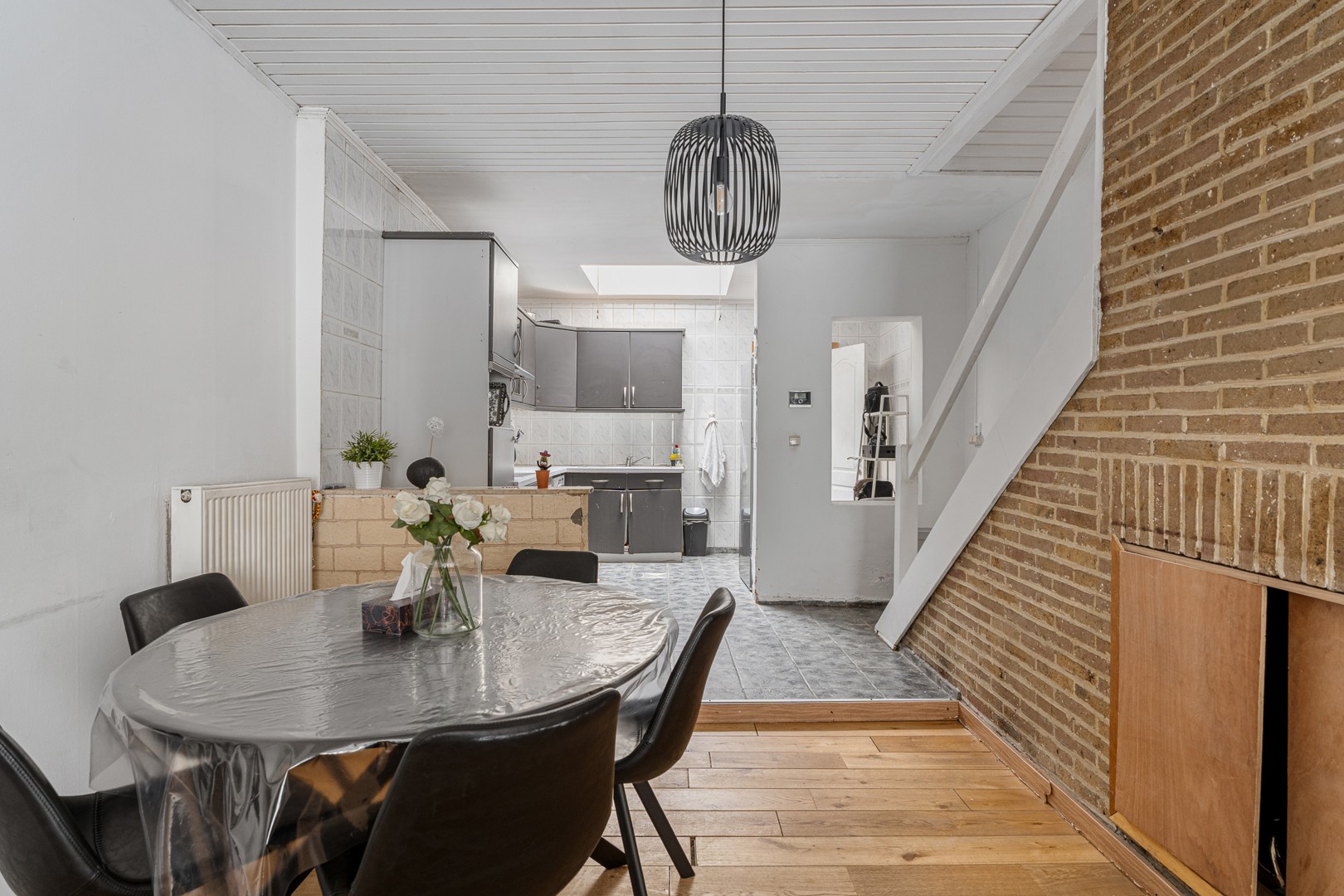 Te renoveren gezinswoning op toplocatie nabij centrum Gent - foto 5