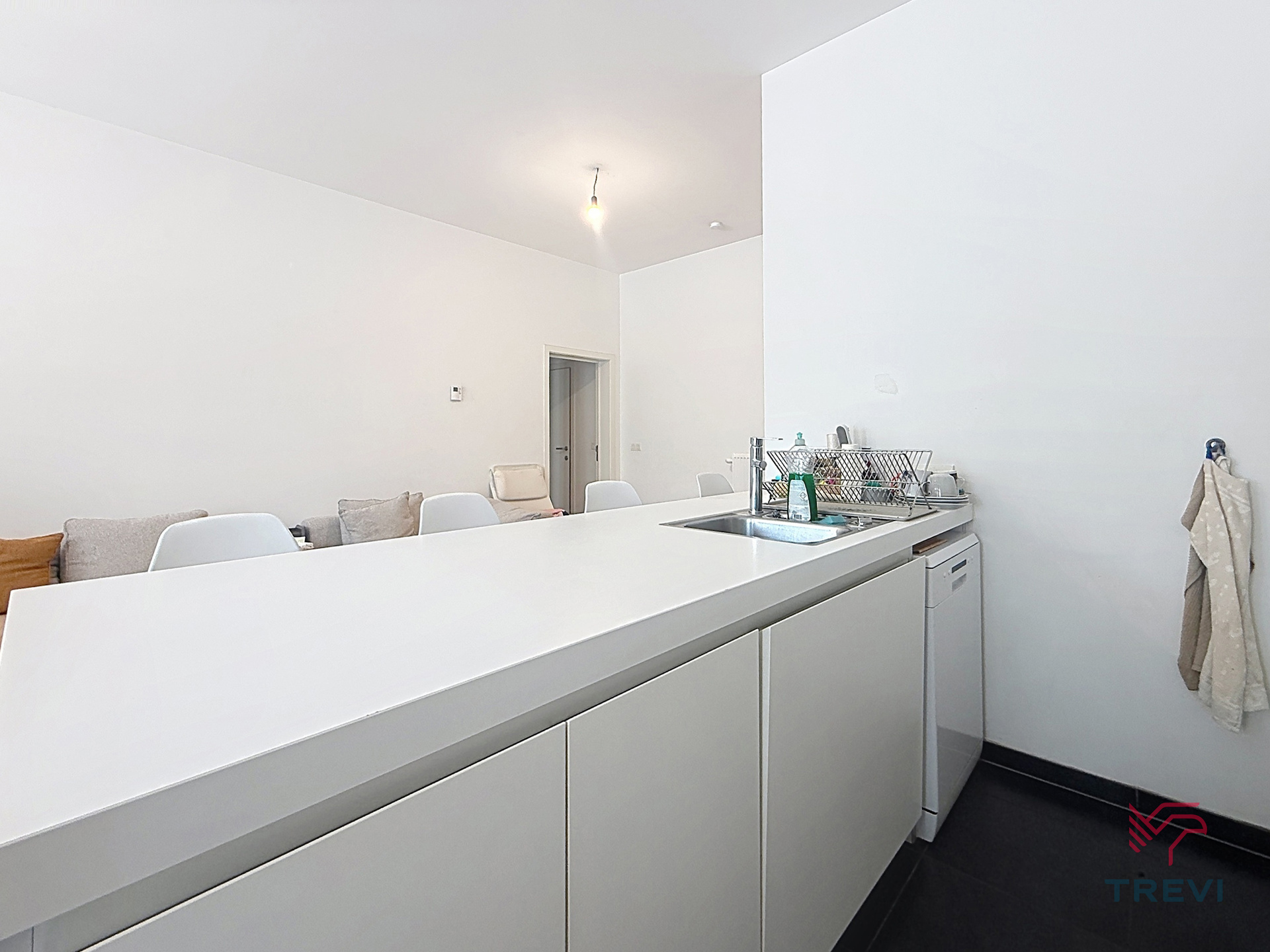 Mooie 3-kamerwoning van ± 113 m² met kelder en parkeerplaats - foto 4