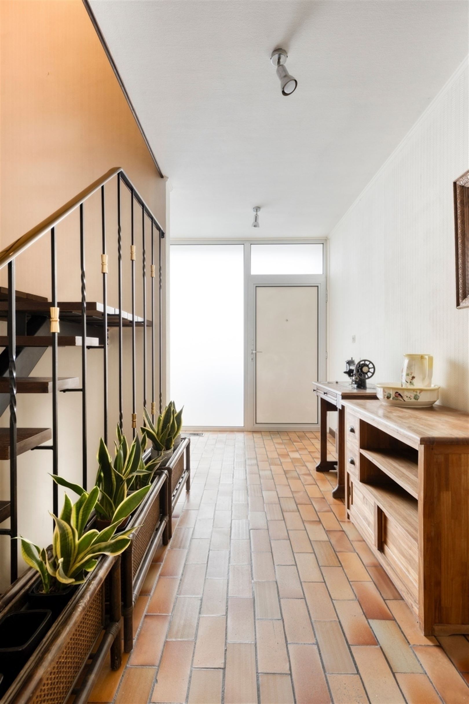 House - photo 5