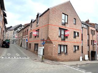 In het hart van Tongeren, op wandelafstand van winkels, horeca en de Grote Markt van Tongeren, bevindt zich dit ruim en praktisch...