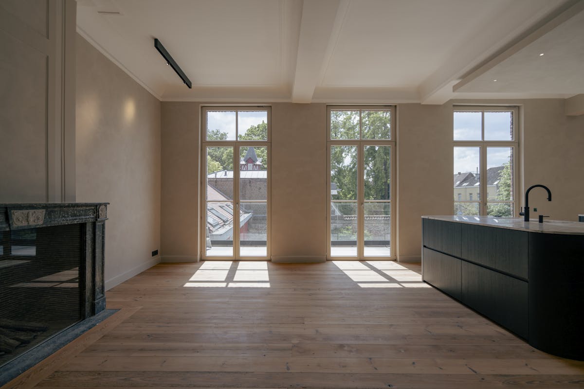 Spacious apartment for sale in the center of Ghent - photo 2