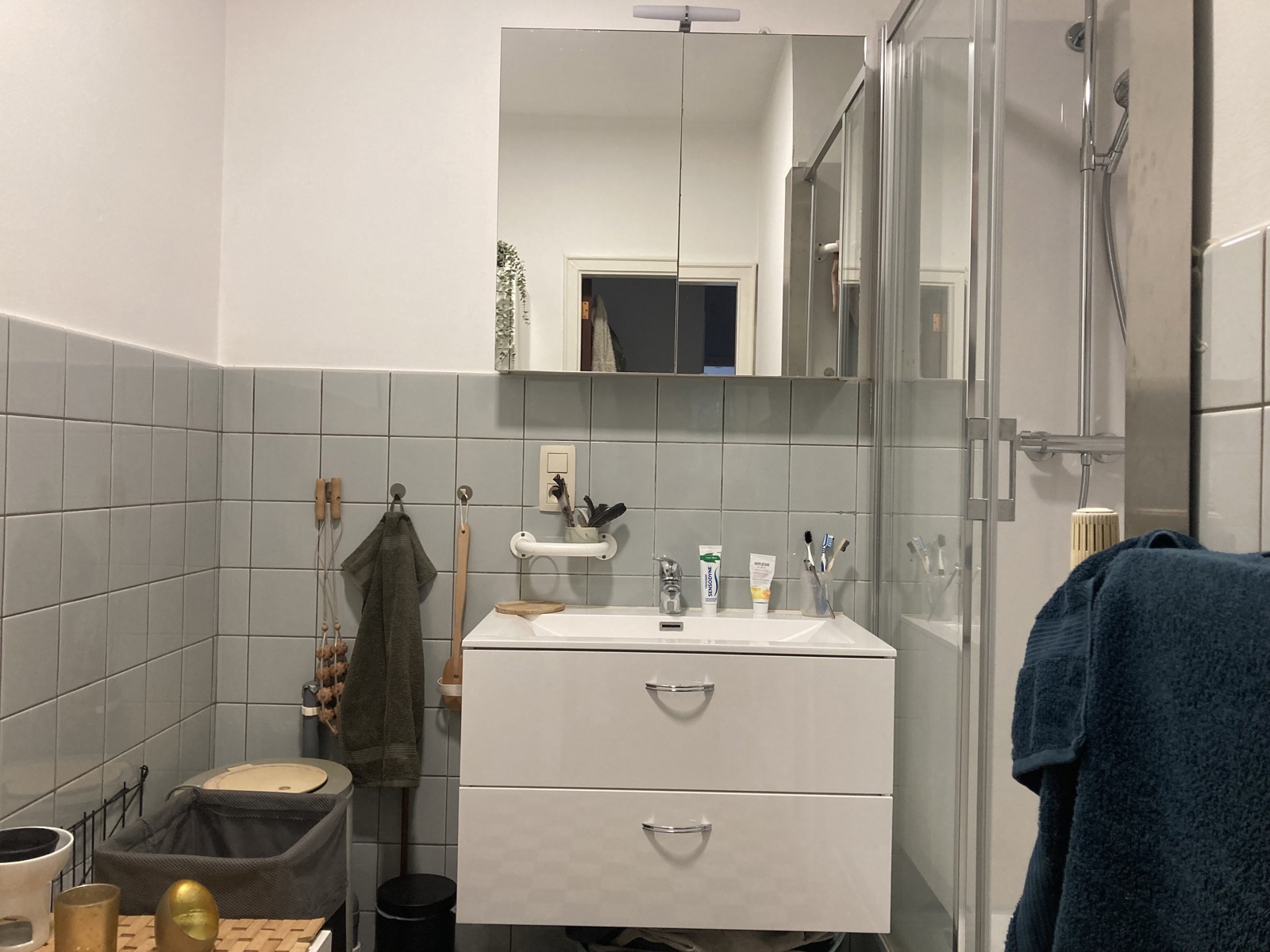 Appartement met 2 slaapkamers, fietsberging en oprit - foto 5