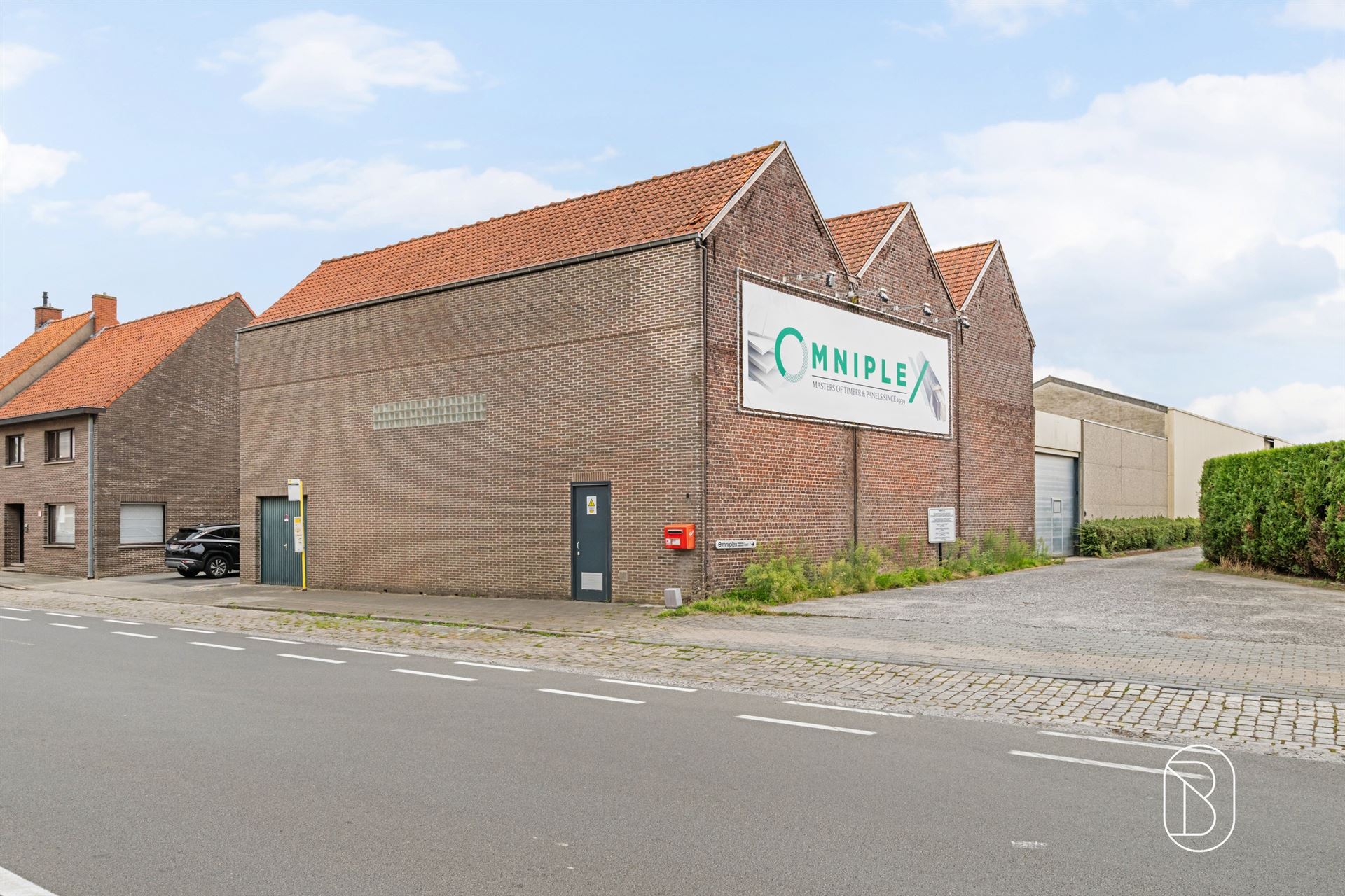 Loodsencomplex met parking, op een centrale ligging - foto 5