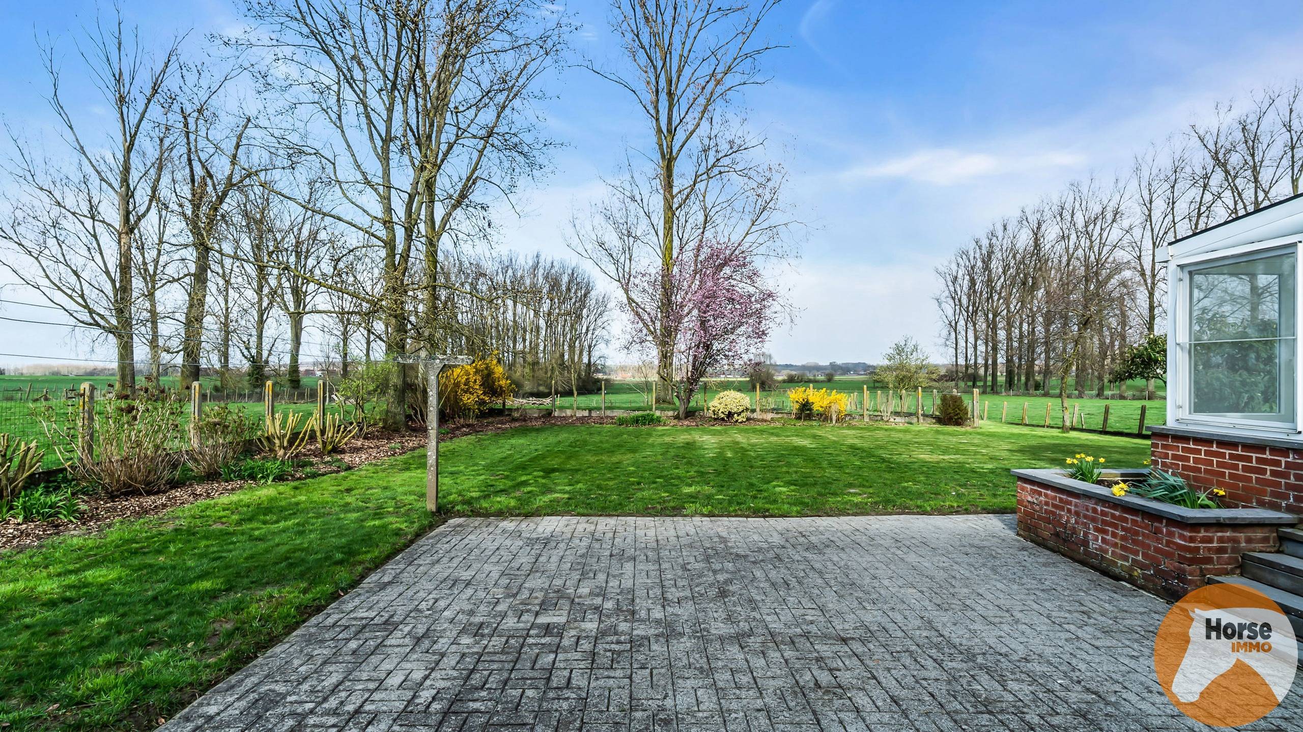 GOOIK - Woning met schuur en weide op adembenemende locatie - foto 3