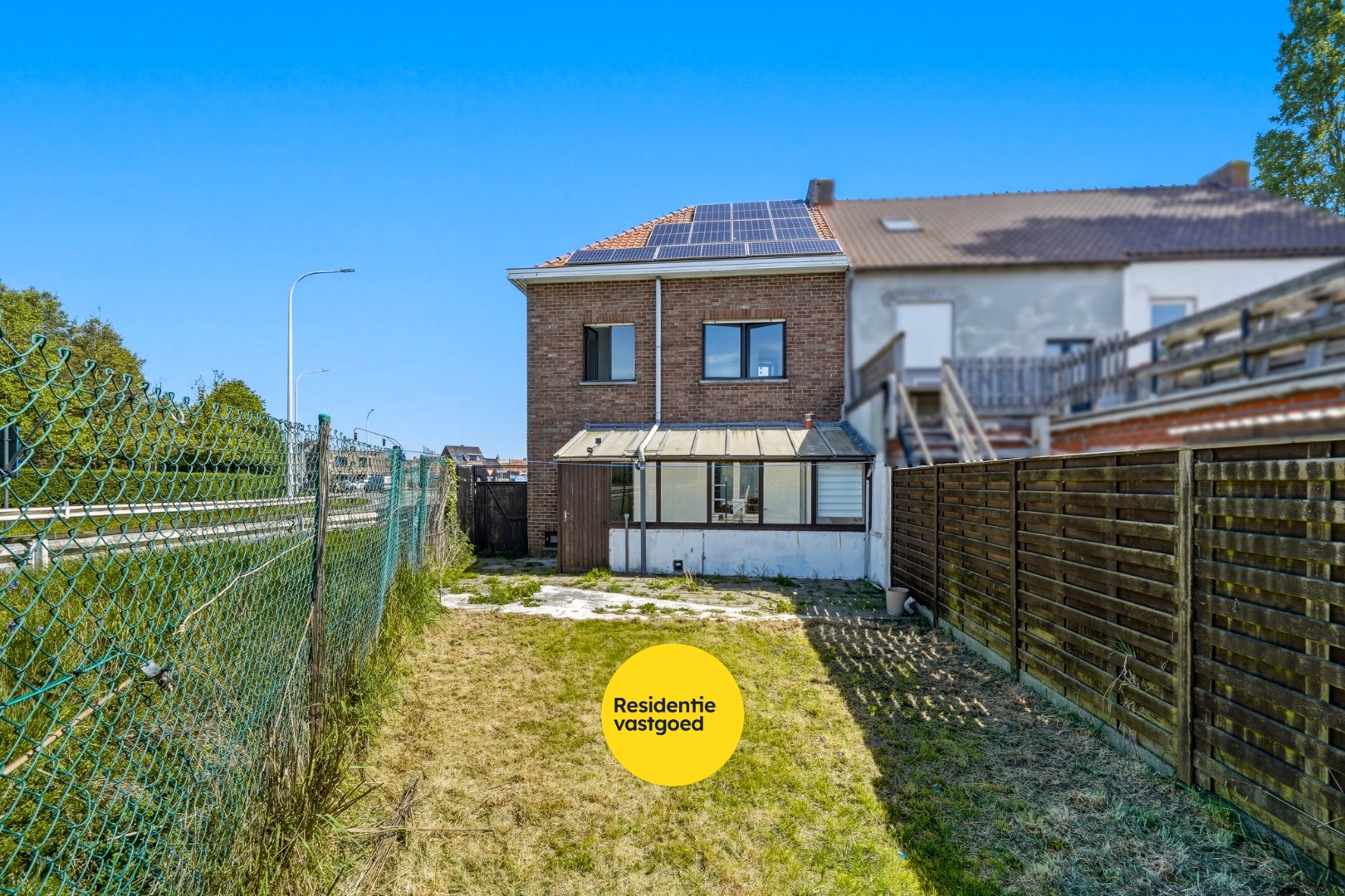 Instapklare ruime hoekwoning te Zandvoorde - foto 2