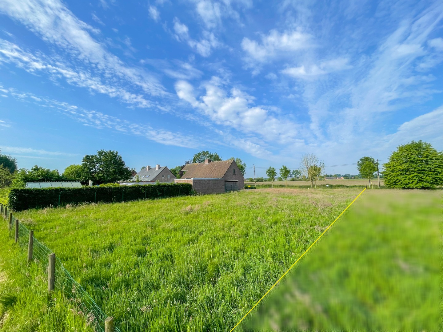 Te koop, mooi perceel grond in een rustige straat te Zulte - foto 3