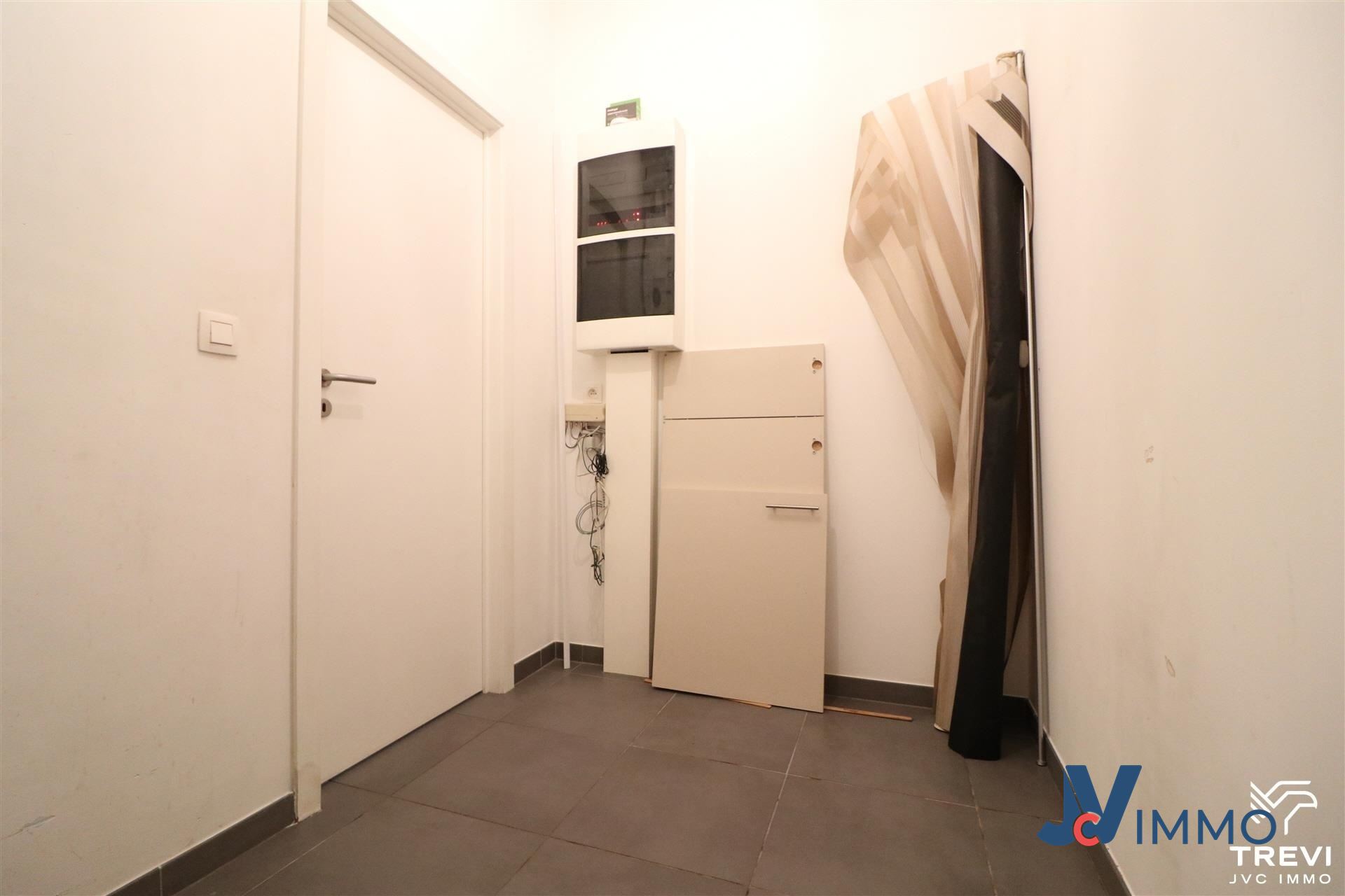 Spacieux et moderne appartement rez-de-Chaussée dans le centre-ville de Liège - photo 5