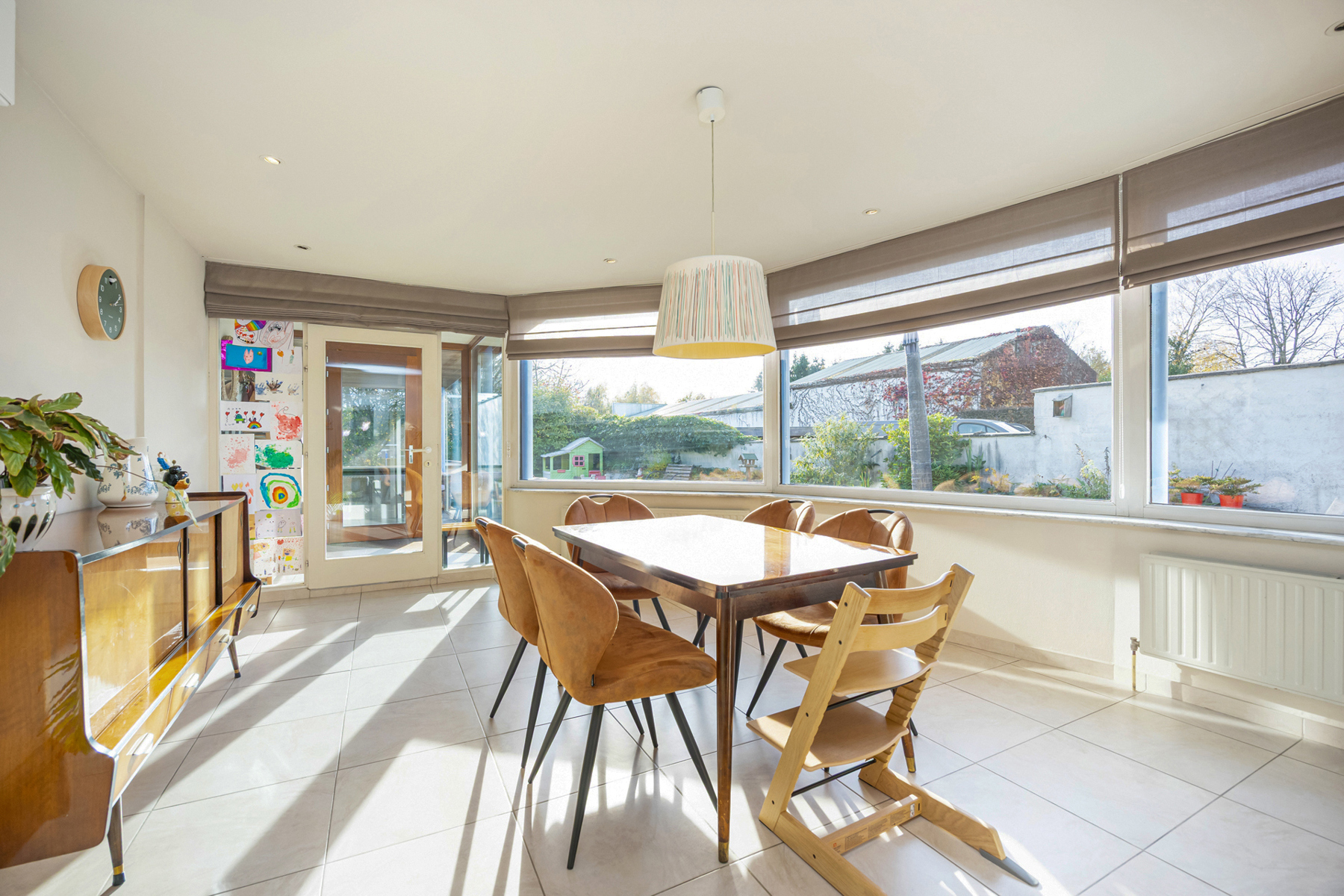 Ruime, lichrijke instapklare woning met 4 slaapkamers - foto 5