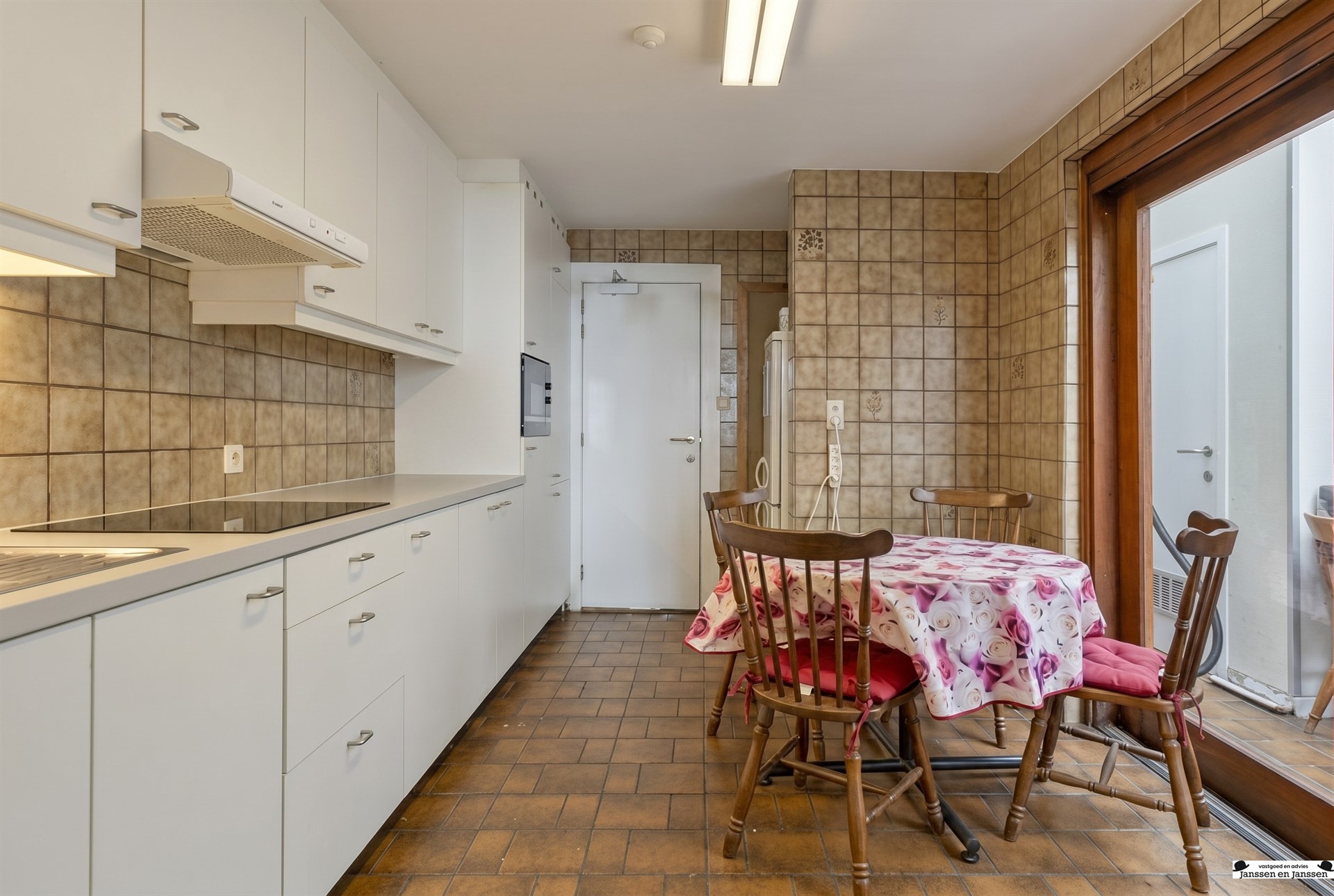 Commercial for sale in Wilrijk with 5 bedrooms - photo 3