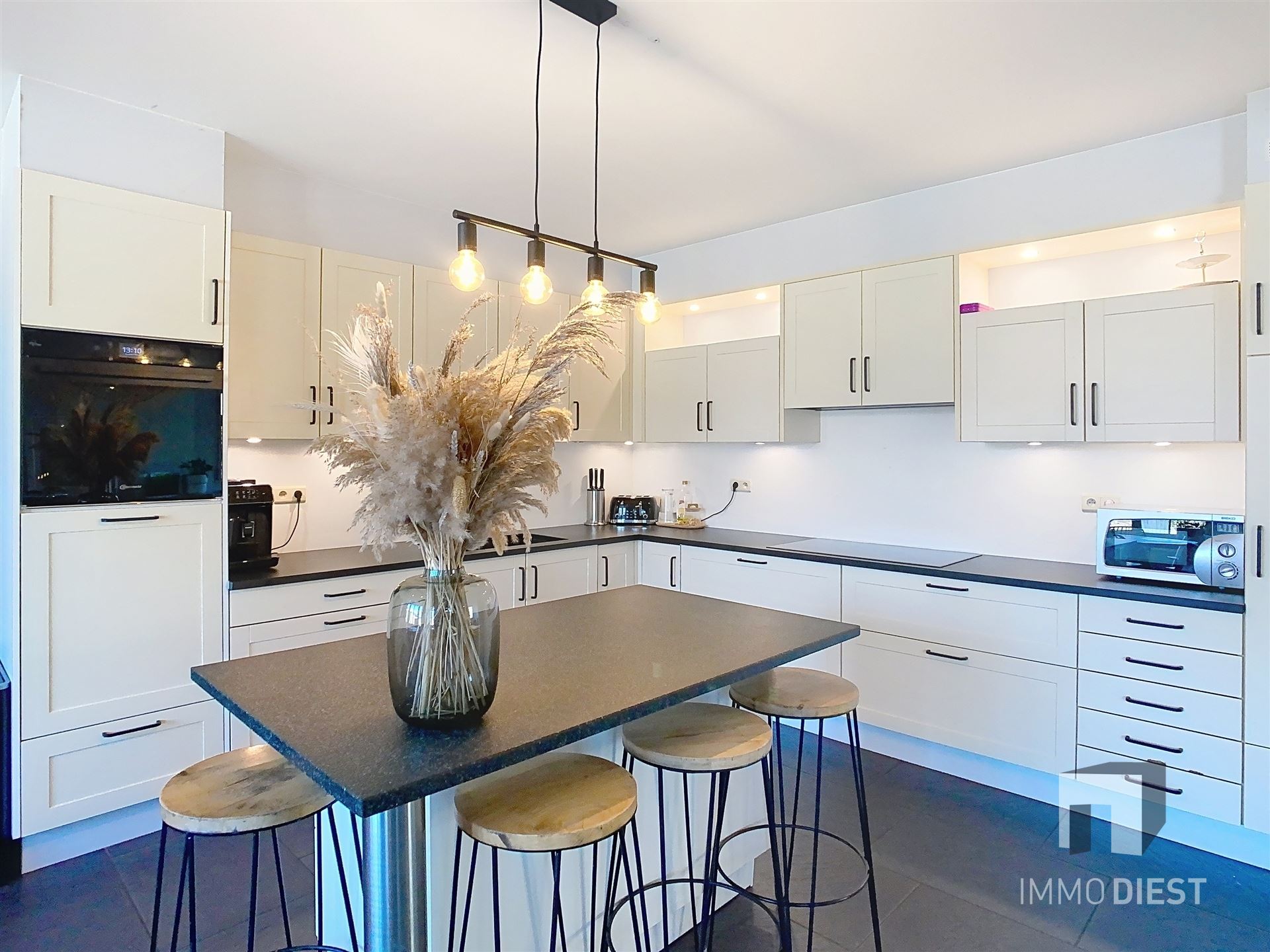 Villa EPC A met studio + 6 slpk + 2 badk - foto 2