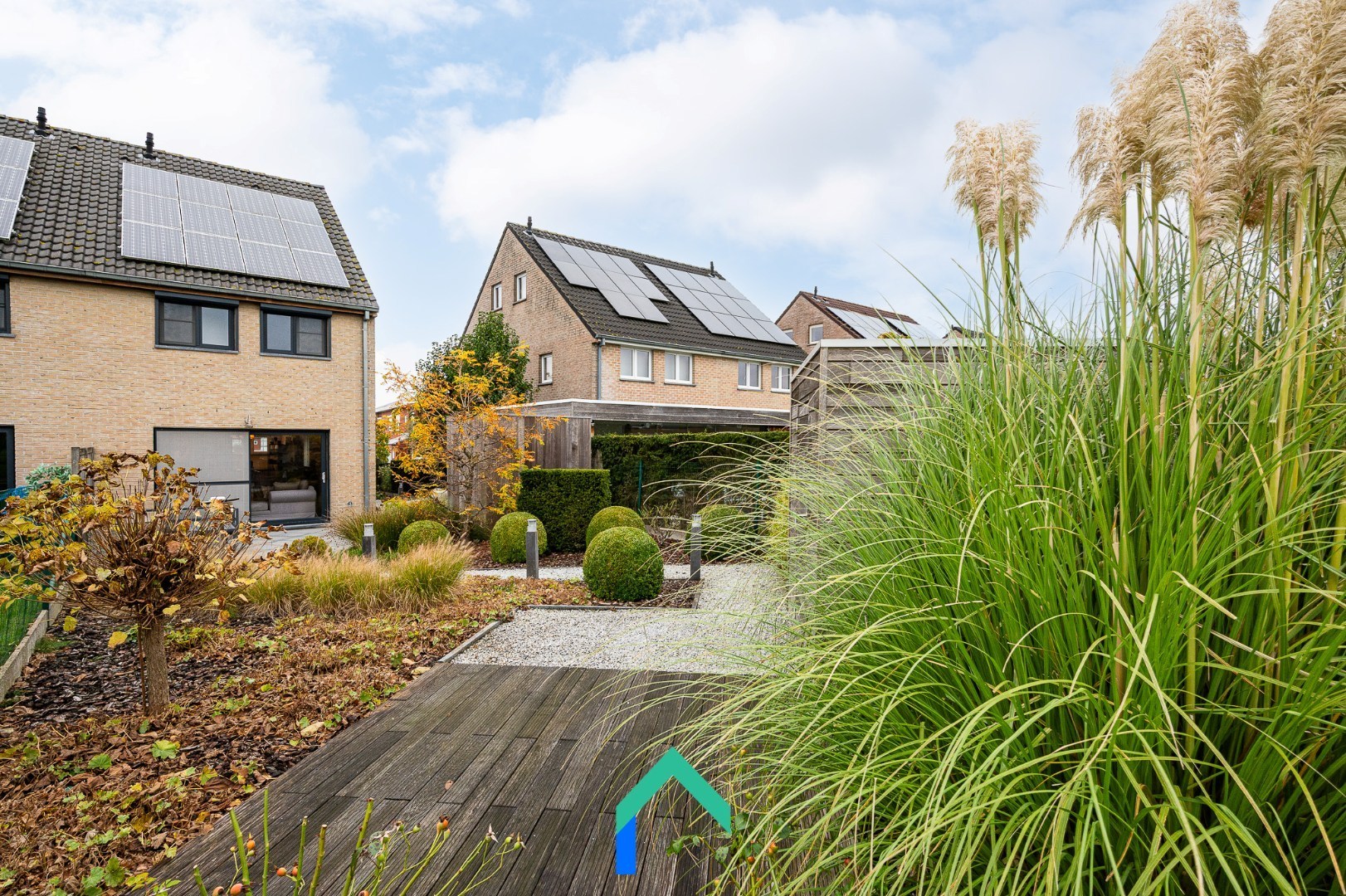 Gezellige en recente woning op rustige ligging in Meulebeke - foto 1