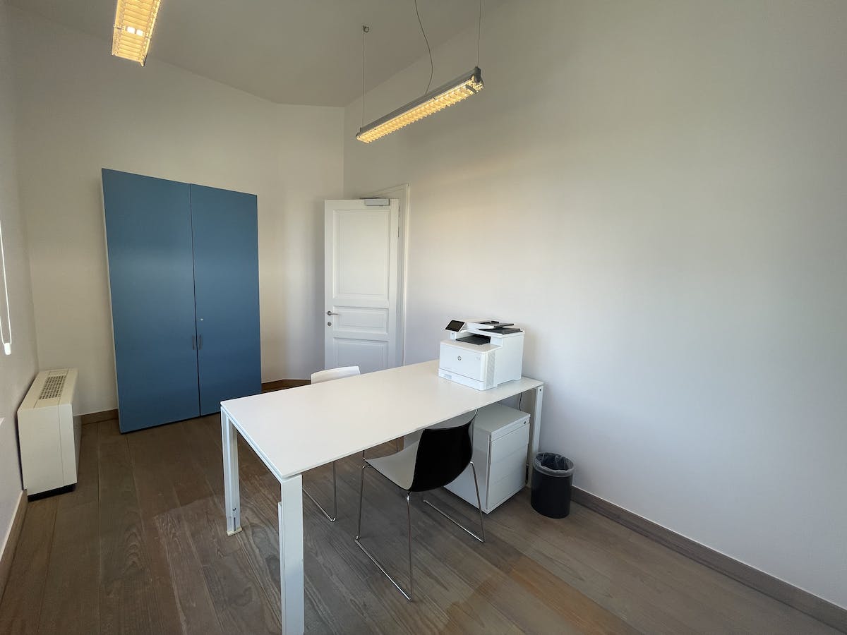 Bureaux (16 m² - 35 m²) à louer à Sint-Martens-Latem - photo 1