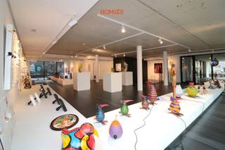 Optimaal gelegen handelsruimte (winkel-of kantoorruimte) van maar liefst 219m2 in nieuwe residentie aan de voet van de basiliek van Scherpenheuvel...