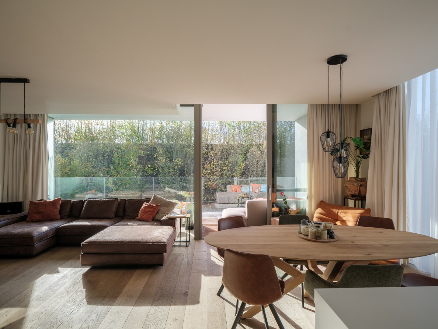 Luxueus afgewerkt en super lichtrijke loftwoning in Merelbeke-Melle - foto 3