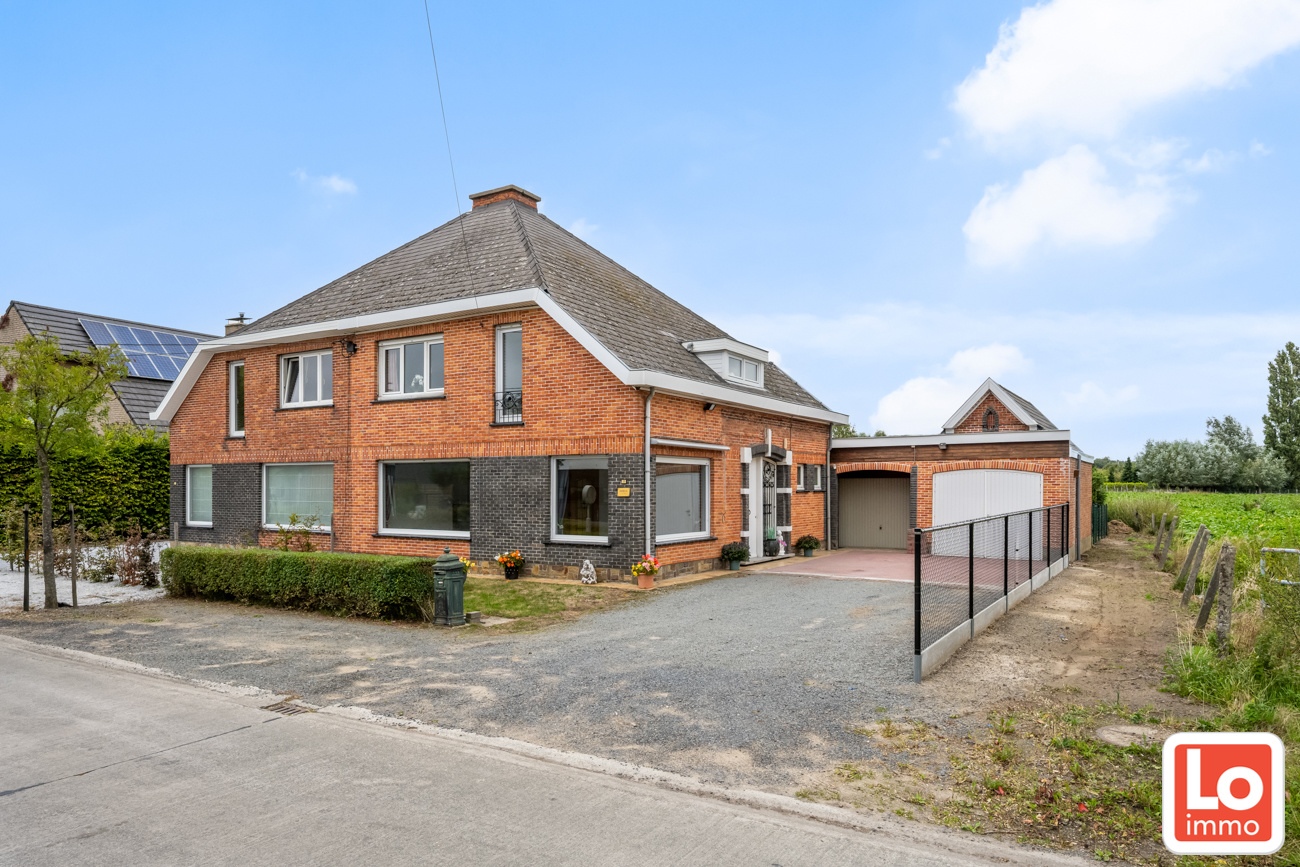 Woning met magazijn/garage (+/-100m²) op een topligging dicht bij centrum - foto 1