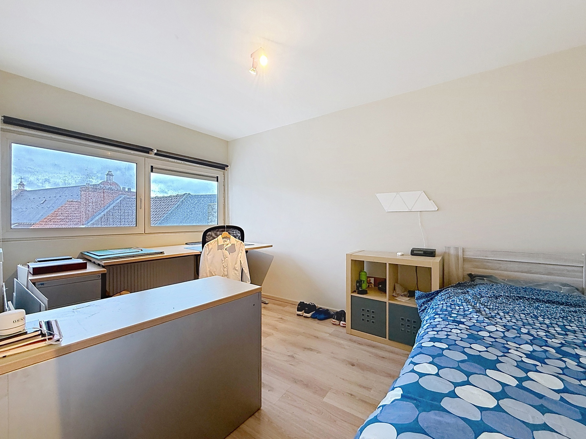 Centraal gelegen 2 slaapkamerappartement - foto 5