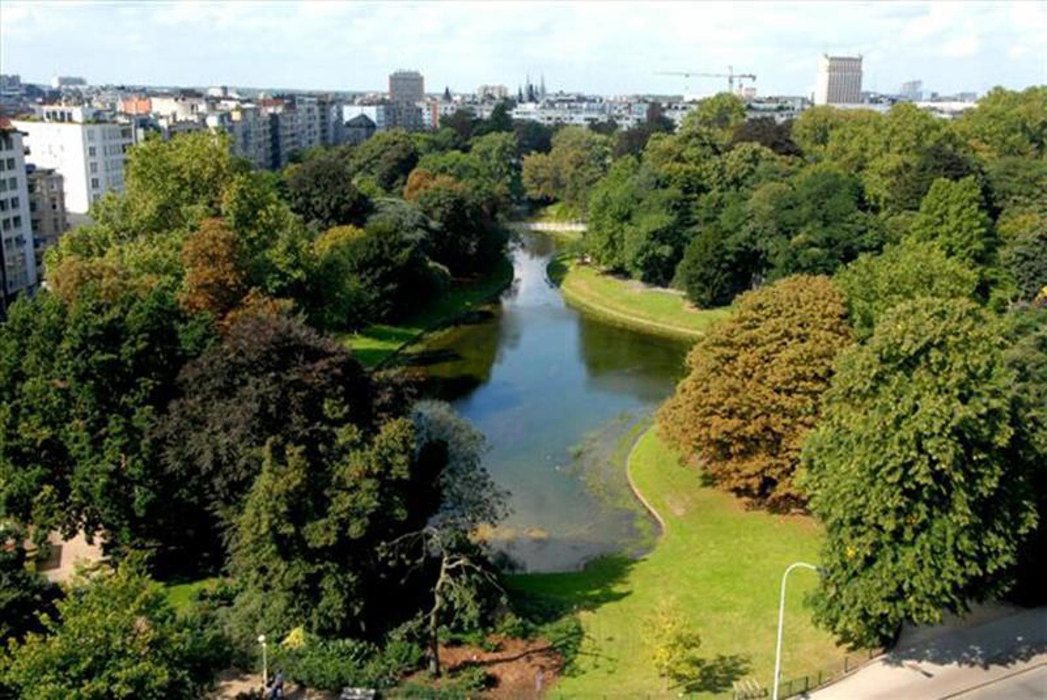 Commercial à louer à Anvers - photo 2