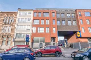 [[ DIT PAND NEEMT DEEL AAN DE ERA OPEN HUIZEN DAG OP 6/12 VAN 11:00 TOT 12:00 ]] Instapklaar 2-slaapkamer appartement in Deurne ZuidDit appartement...