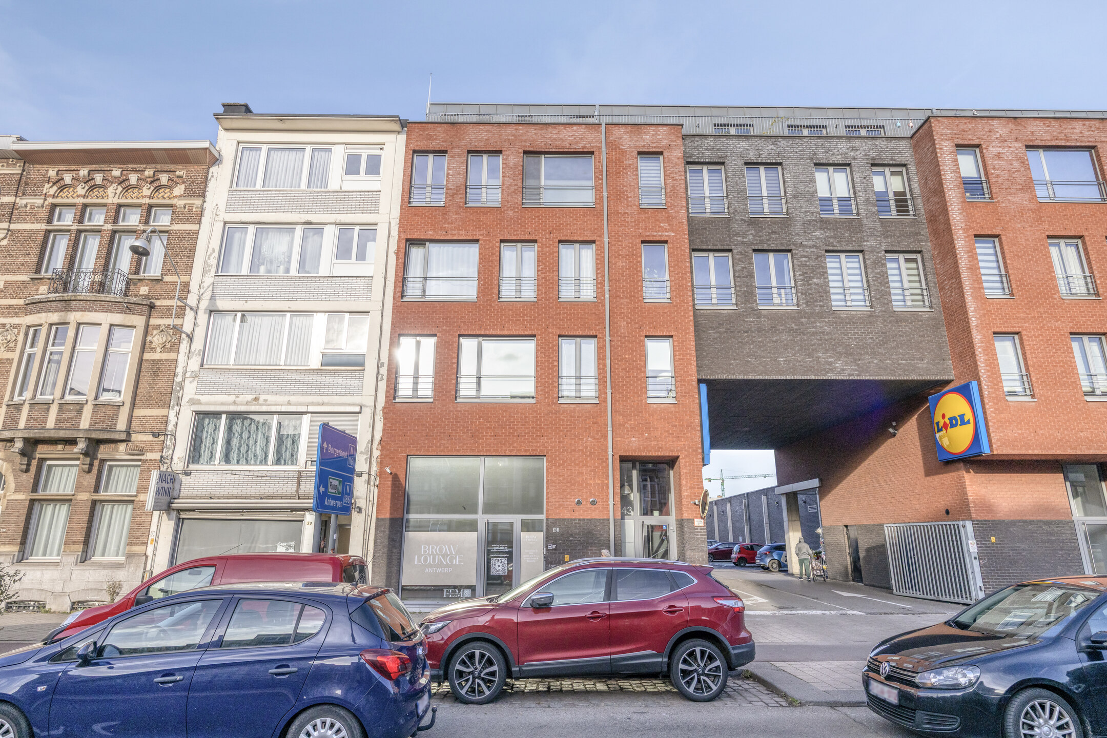 Apartment for sale in Deurne with 2 bedrooms - photo 2