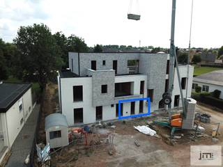 Projectupdate: Ruwbouw klaar, afwerking nog te kiezen.Dit nieuwbouwproject wordt gebouwd in de Vloeiherkstraat, nabij het centrum van Wellen. De...