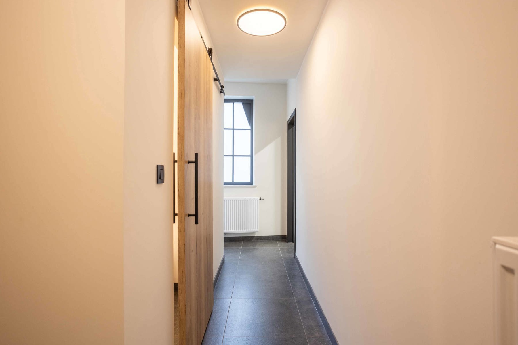 Uniek energiezuinig pakhuis met loftgevoel! - foto 2