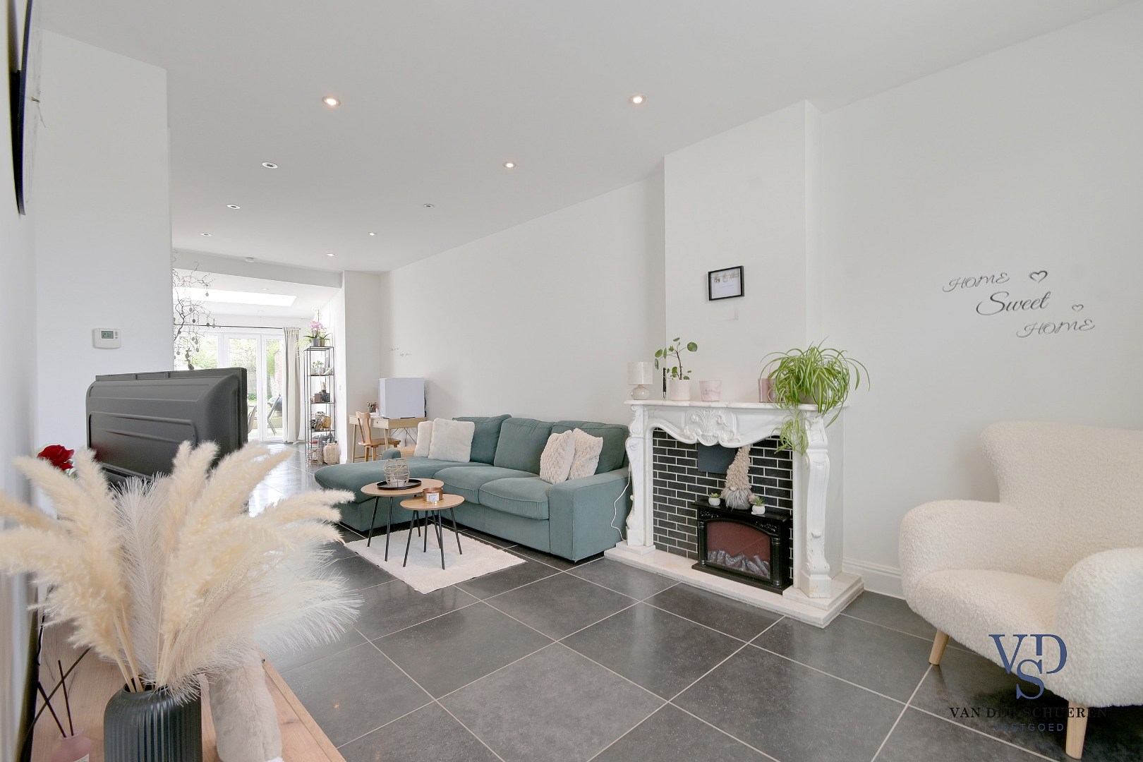 Comfortabele woning met tuin op topligging in Gavere. - foto 2