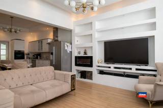 2018 ANTWERPEN | RUIME WONING OP TOPLOCATIE MET VIER SLAAPKAMERS, DRIE KEUKENS EN DRIE BADKAMERS | EPC B |MOMENTEEL INGERICHT ALS TWEEWOONST met...