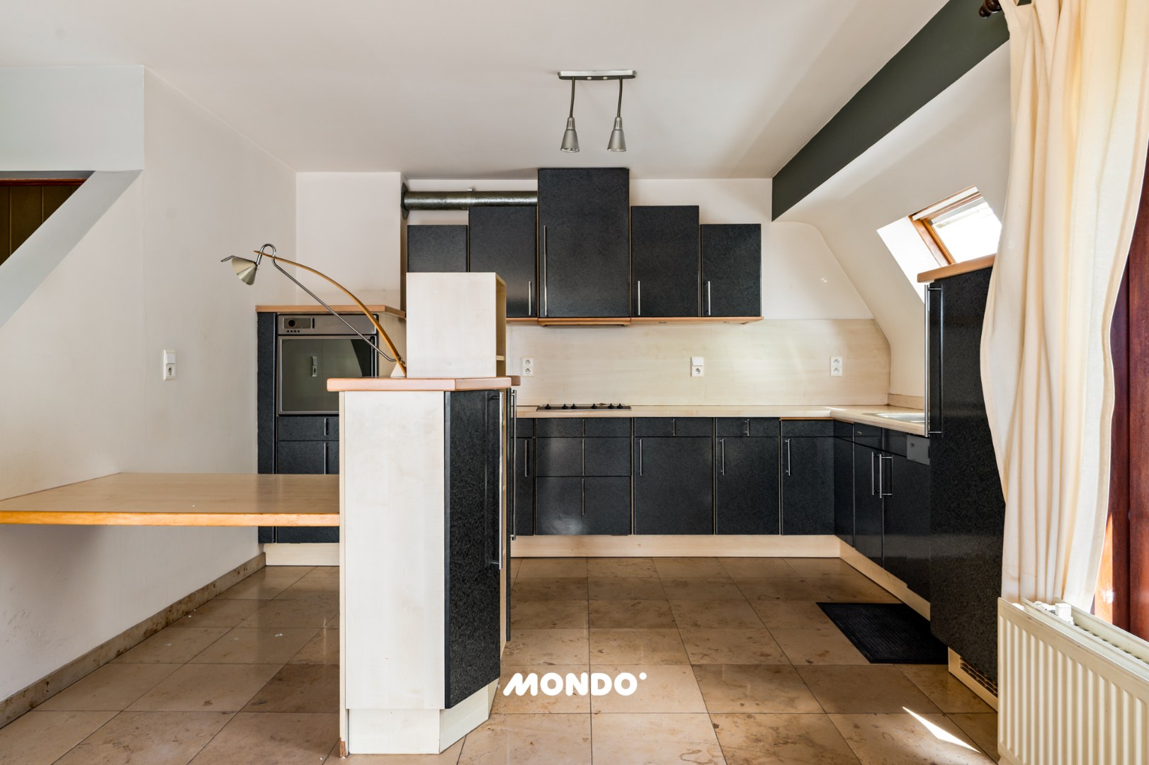 Ruim en lichtrijk appartement met 3 slaapkamers! - foto 5