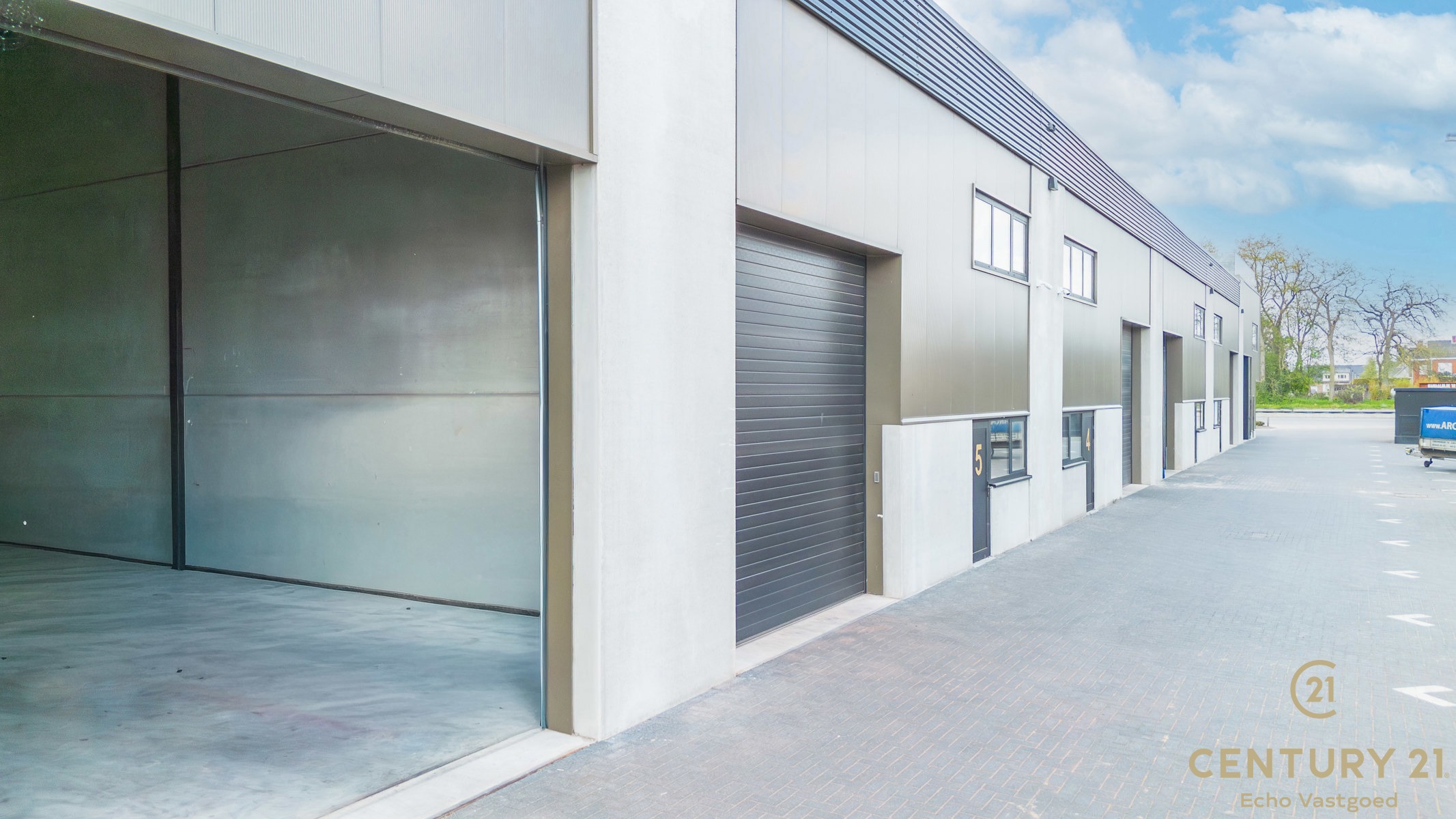 Kwalitatieve, recente KMO-unit op topligging!  - foto 2