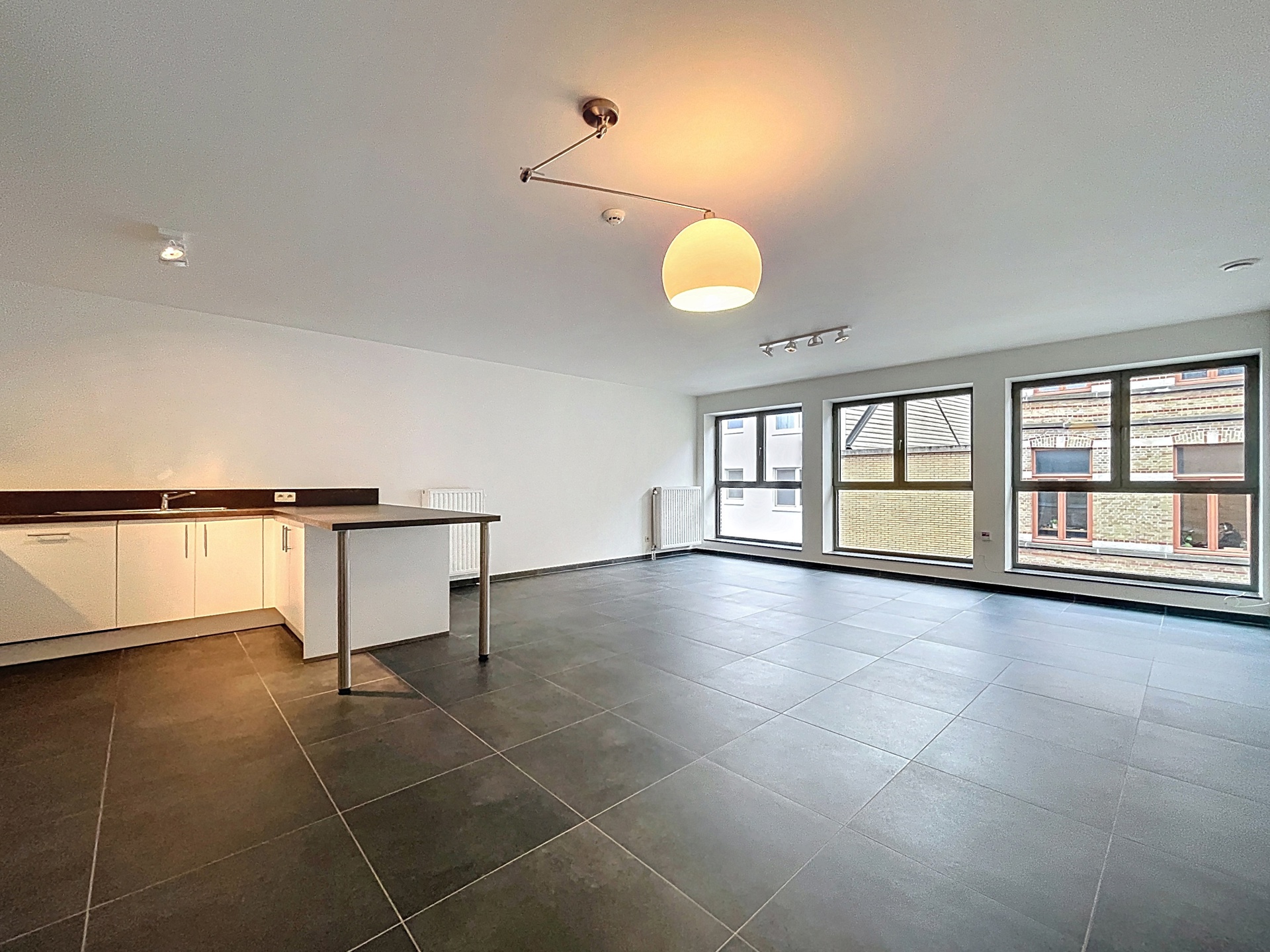 Duplex app. met 2 SLPKS en terras te Gent-Visserij - foto 1