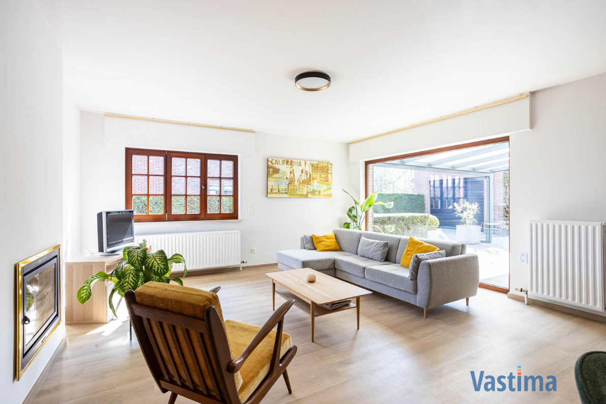 Instapklare gezinswoning met zonnige tuin, garage en topligging nabij centrum Aalst - foto 5