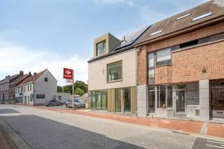 Commercial à louer à Deinze