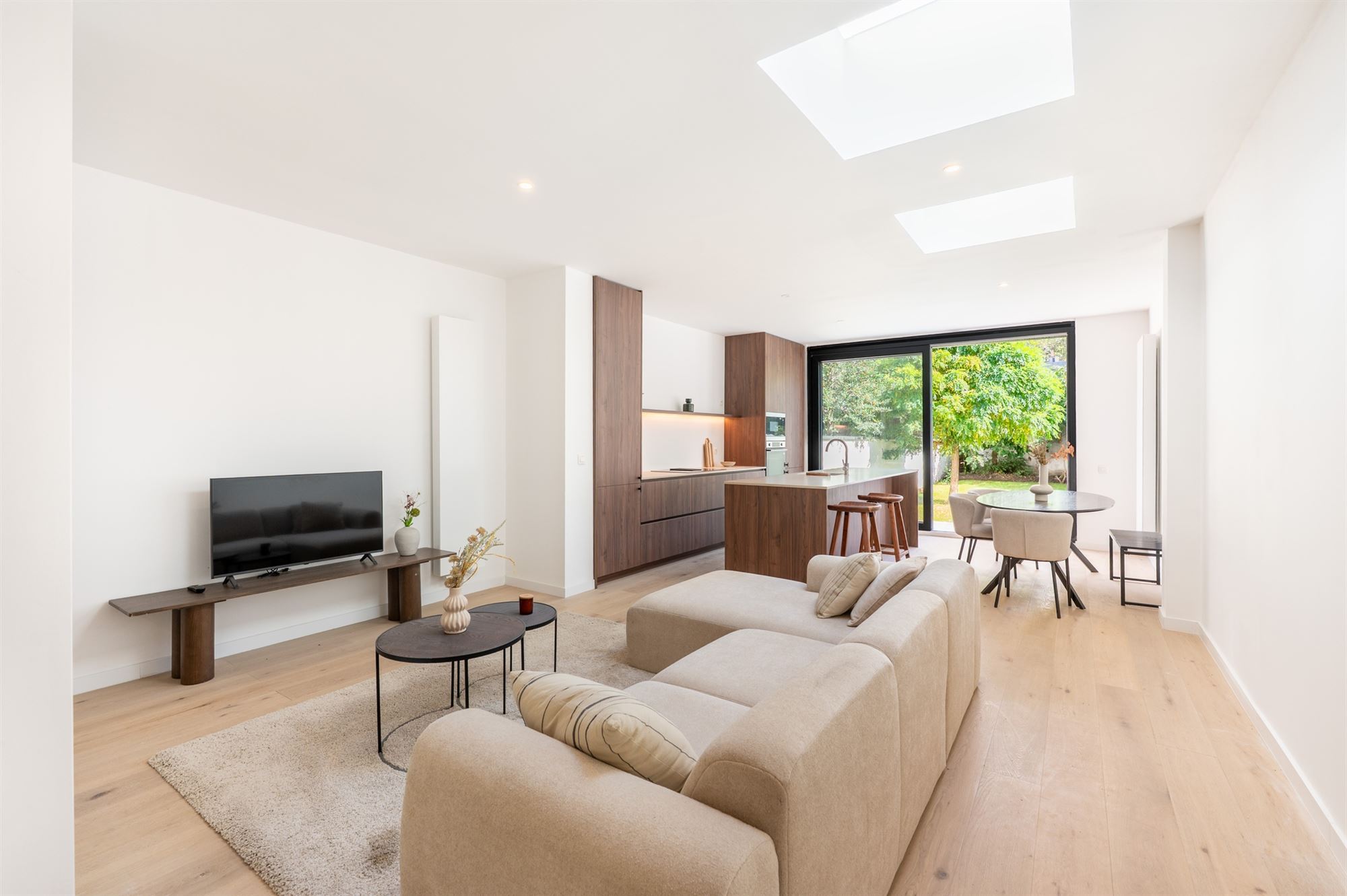 Gerenoveerde woning aan het Boelaerpark met tuin en garage - foto 1